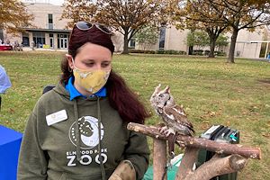 Elmwood Park Zoo brought "Hoo-Hoodini"