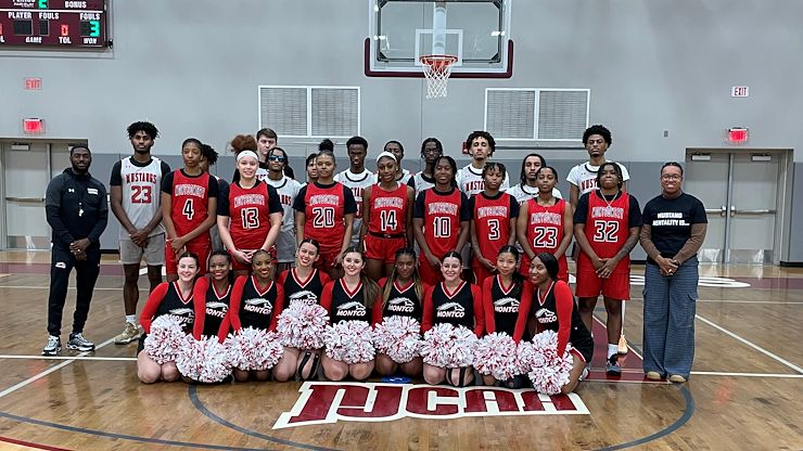 basketball teams and cheerleaders