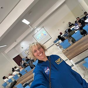 Former NASA astronaut Dorothy Metcalf-Lindenburger with Moroccan students
